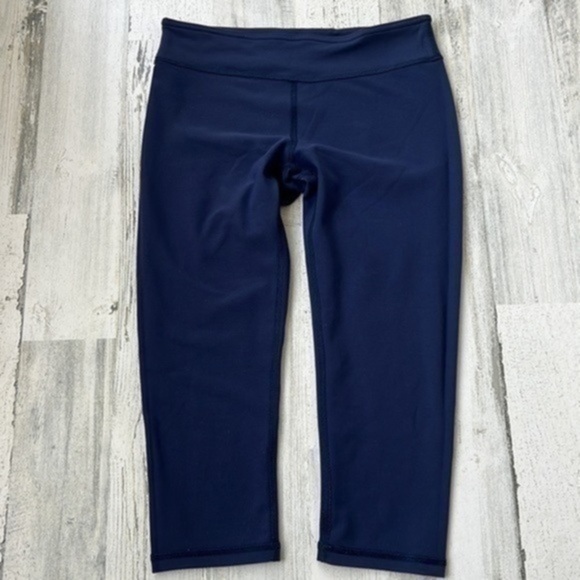 Lululemon Ivivva Leggings‎ Size 14 Crop Pants Navy Blue - Picture 1 of 11